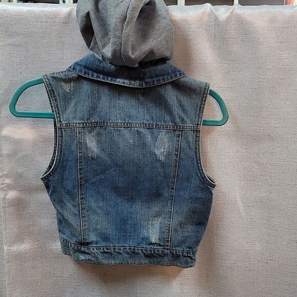 Ci Sono Girls Hooded Jean Vest - Picture 4 of 7